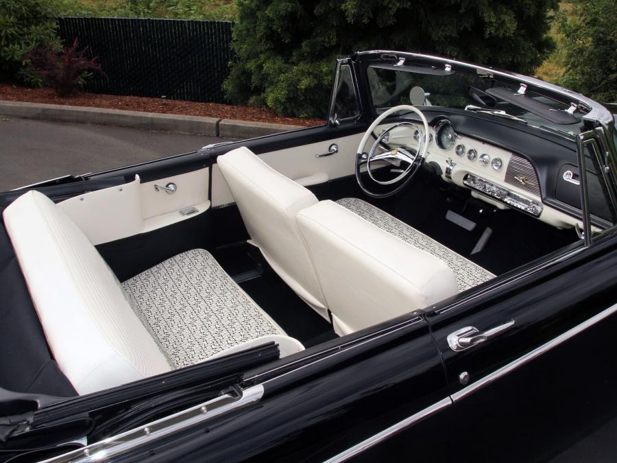  Dodge Coronet D-500 Convertible 1956 года  (фото 3 из 3)